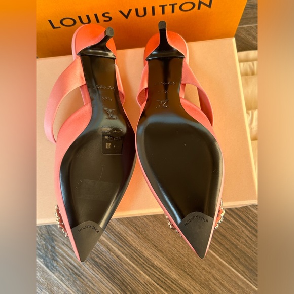 LV Madeleine Pointed Toe Heeled Sandal Satin with Crystals - Picture 14 of 16